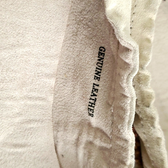 Genuine Leather Old Navy Cream/Beige Ballet Flats - Picture 3 of 4